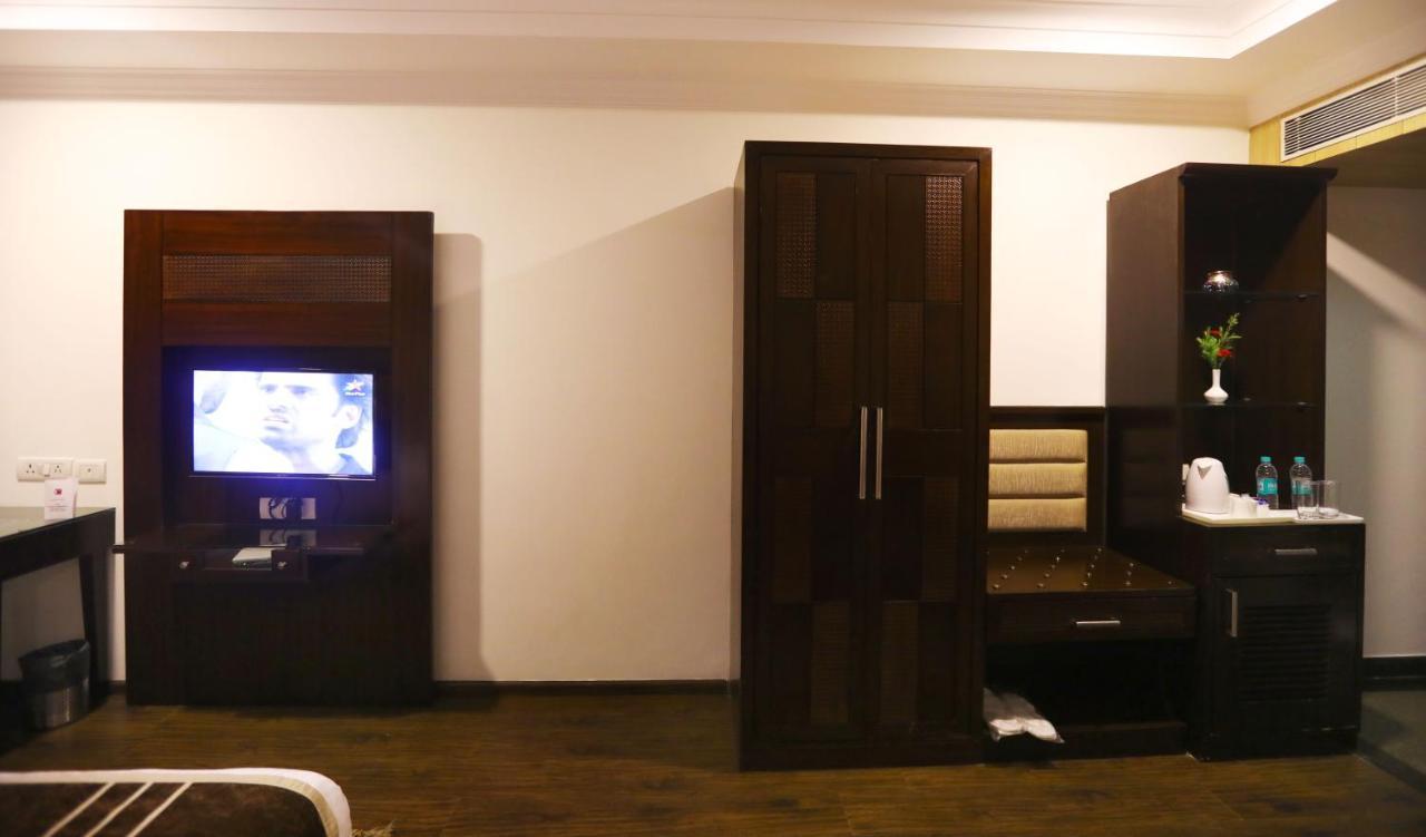 Hotel Pitrashish Pride Igi Intl Airport Delhi المظهر الخارجي الصورة